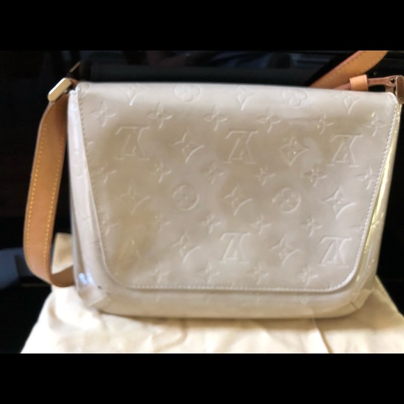 Authentic Louis Vuitton THOMPSON STREET bag - Picture 6 of 8